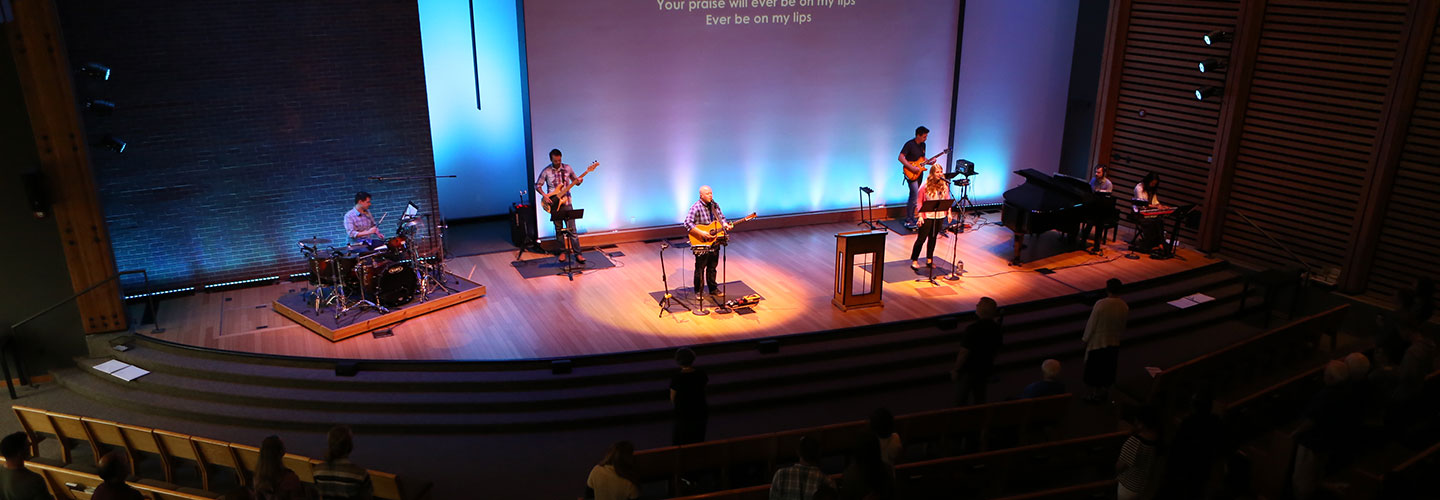 Worship-Sunday-Greenlake.jpg